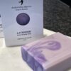 Hand & Kroppstvål med Doft av Lavendel från Andorinha Algarve Soap & Beauty  - 110g - Bild 4