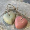Grönt Lerhjärta Tvål på Rep från Andorinha Algarve Soap & Beauty - 95 g - Bild 2