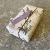 Lyxig Botanisk hand & kroppstvål från Castelbel - Lavendel 200g - Bild 2