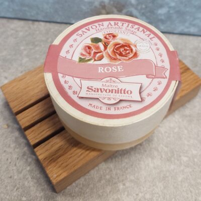 Fast Ekologisk Tvål i Ask 100g - Ros från Maître Savonitto