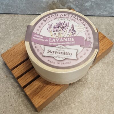 Fast Ekologisk Tvål i Ask 100g - Lavendel från Maître Savonitto